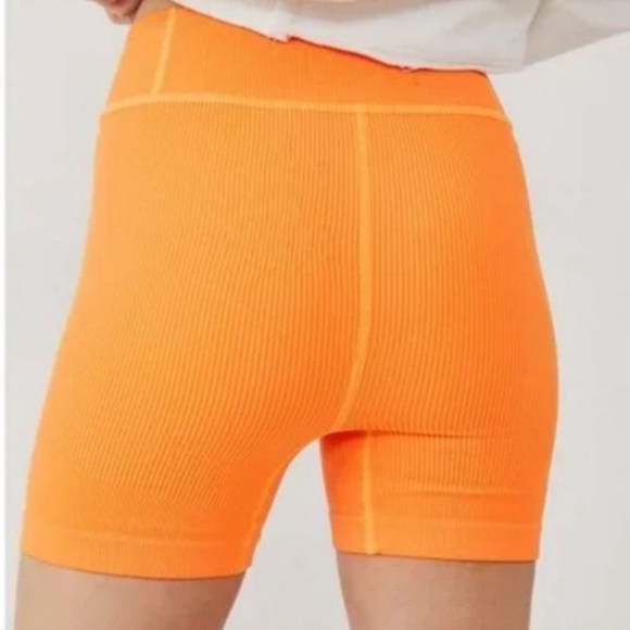 Free People Free Throw Short Burning Up XS - Picture 2 of 4